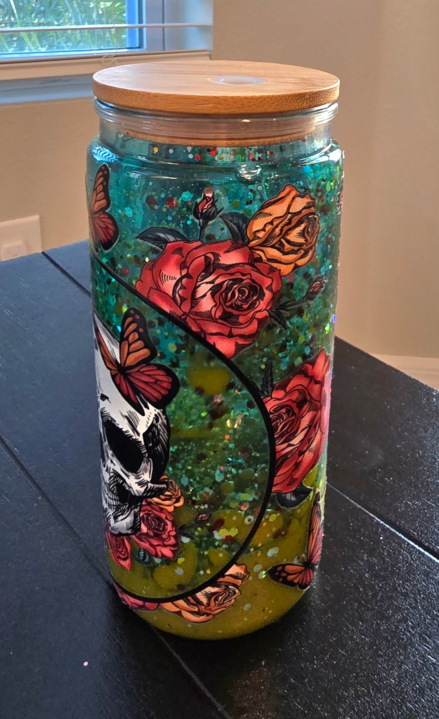 20oz Floral Skull